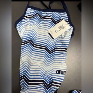 💛Size 28 Arena female multicolor stripes one piece NWT